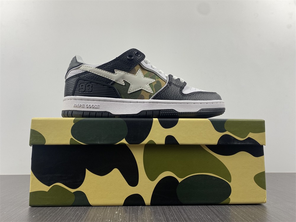 B*APE SNEAKERS