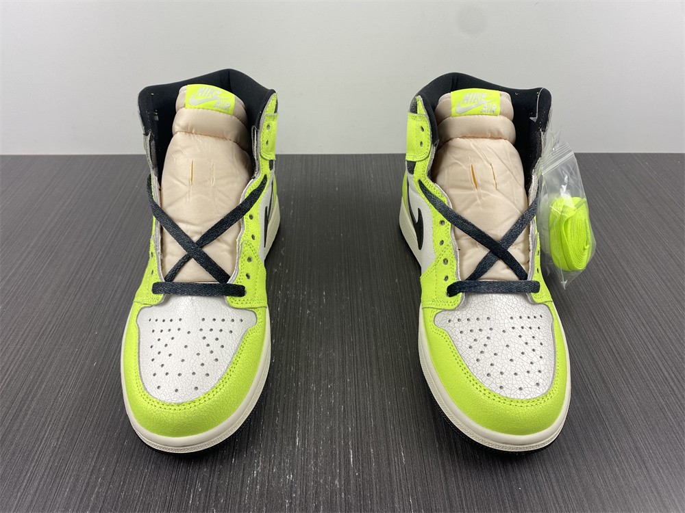Air Jordan 1 Retro High OG 555088-702