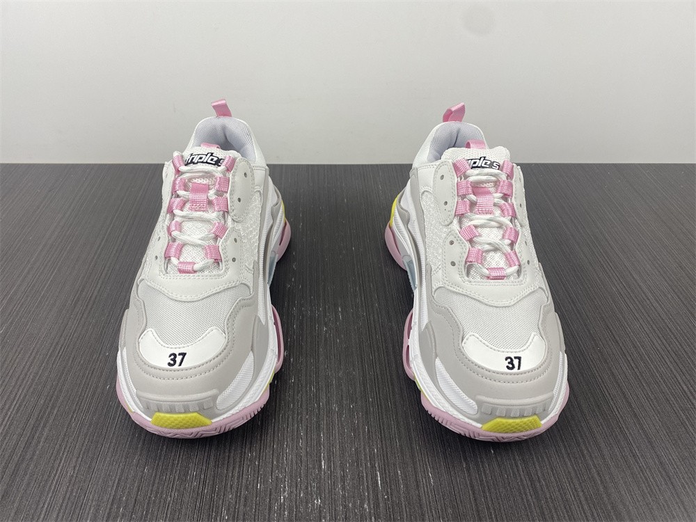 BLG Triple-S