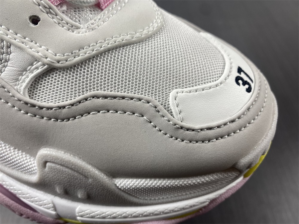 BLG Triple-S