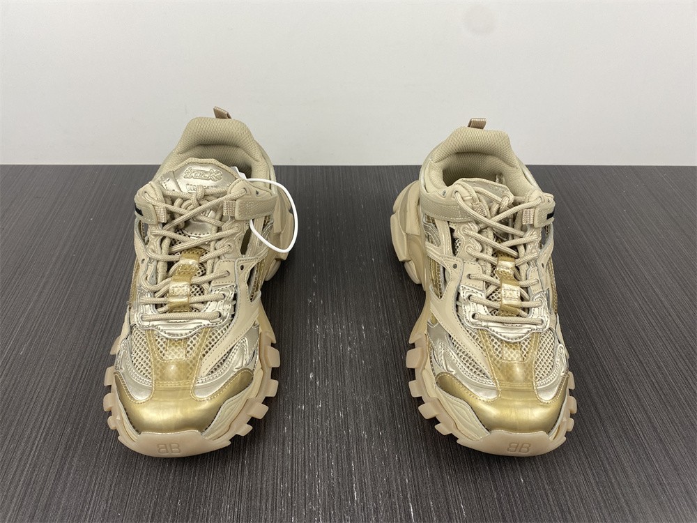 4.0 BLG Track TRAINER