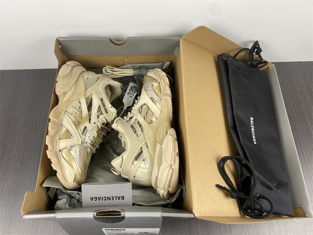 4.0 BLG Track TRAINER