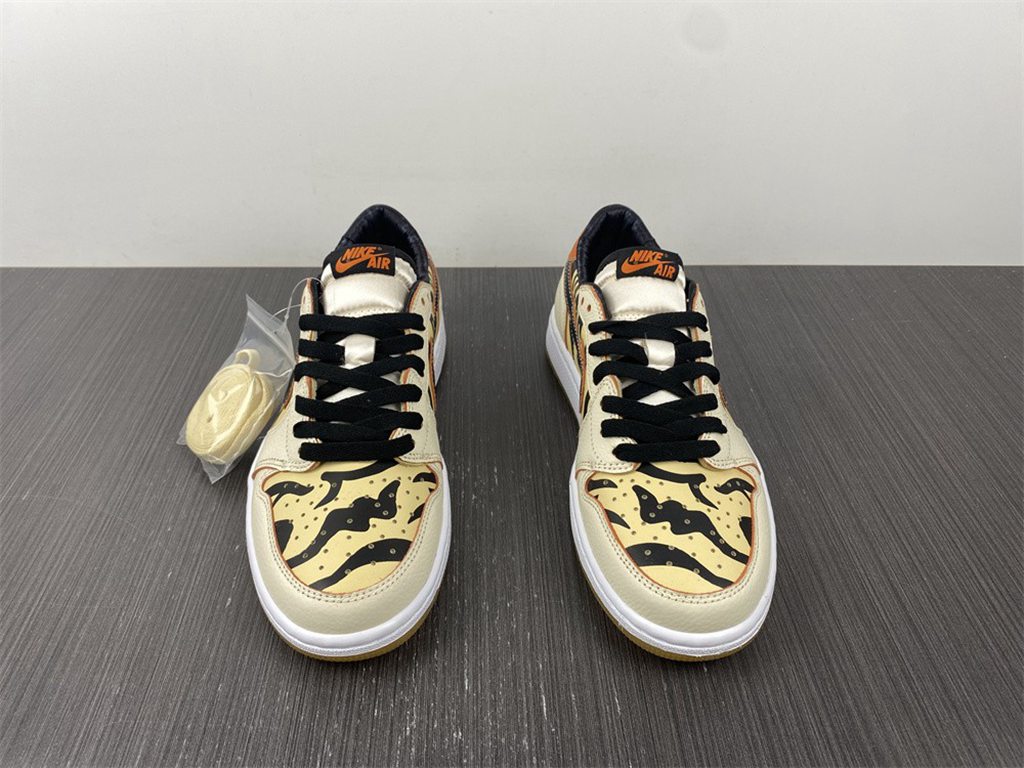 Air Jordan 1 Retro Low OG GC DH6932-100