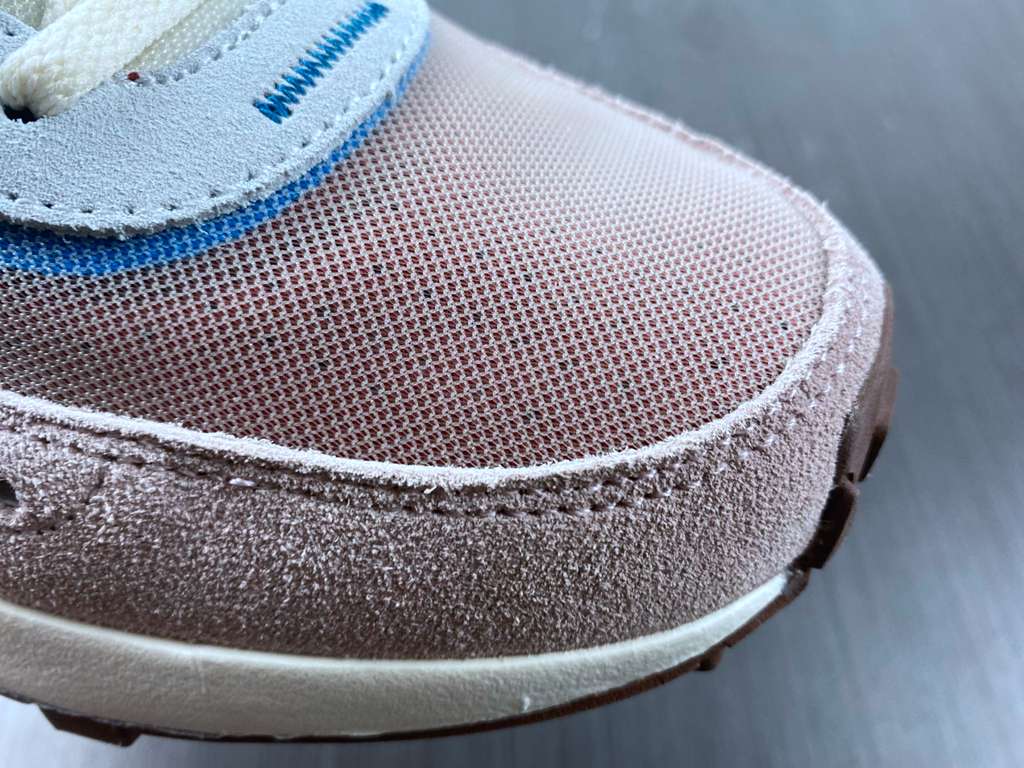 NIKE Waffle One  DM5446-701