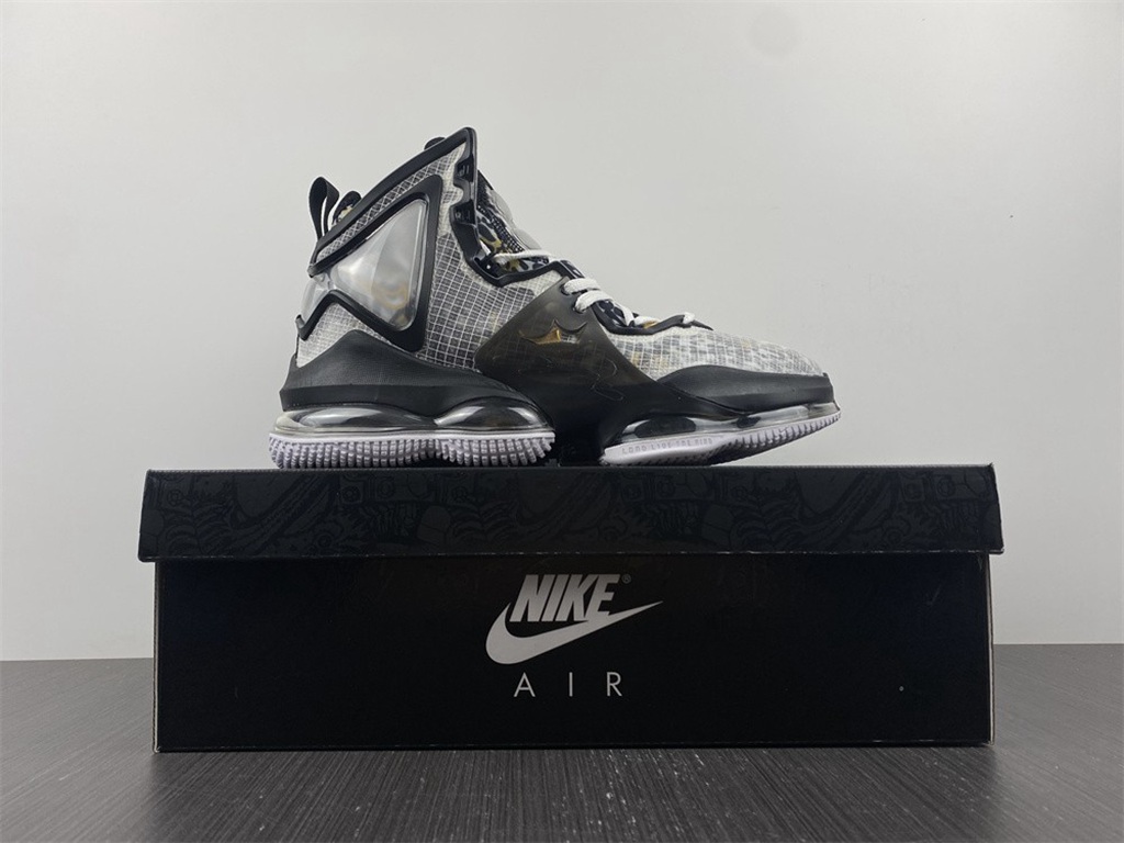 NIKE LeBron XIX EP DC9340-100