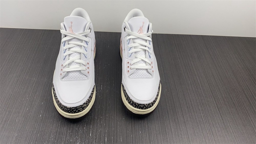 JORDAN 3 RETRO  NEAPOLITAN