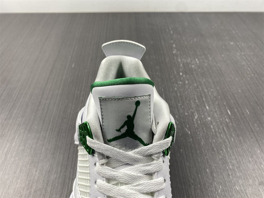 Air Jordan 4 Pure Money CT8527-113