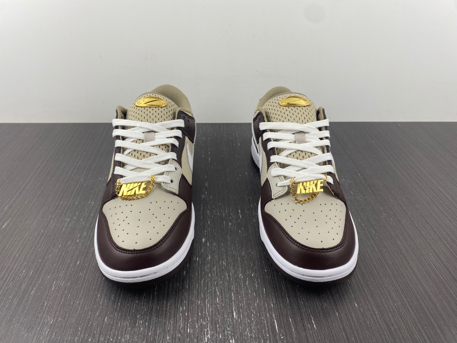 Dunk Low DX6060-111