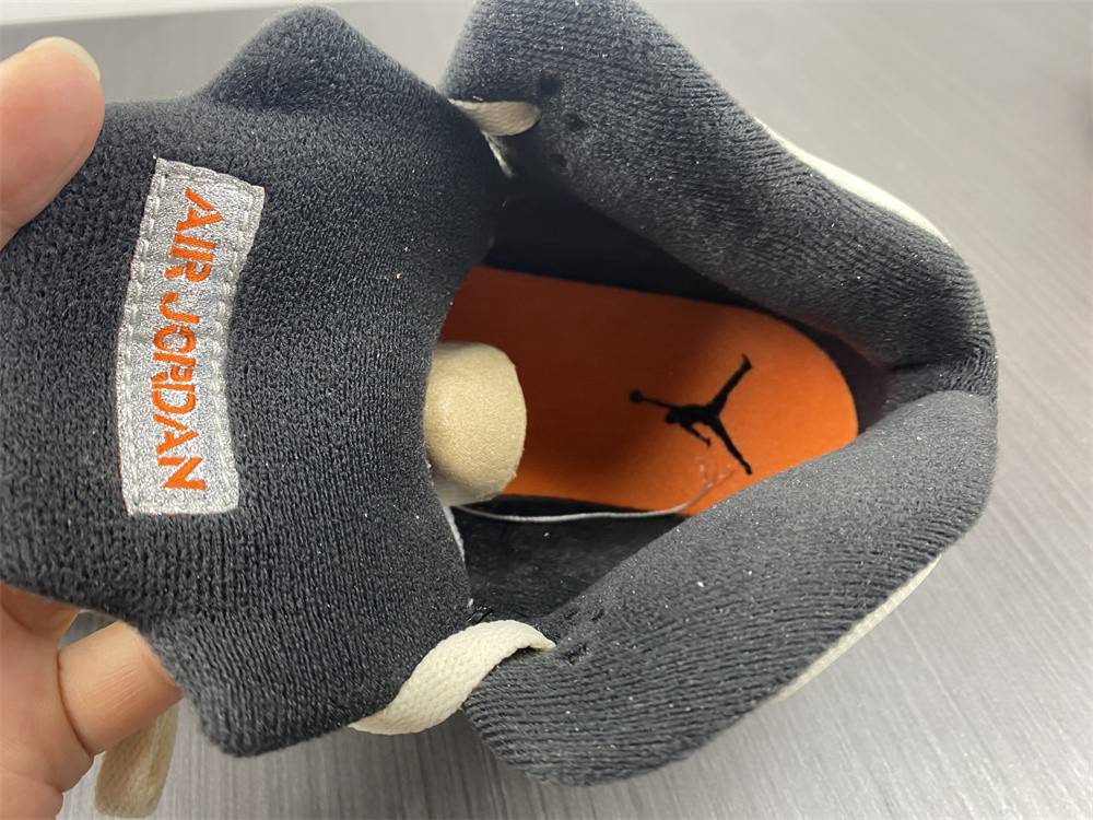Air Jordan 5 Total Orange DC1060-100