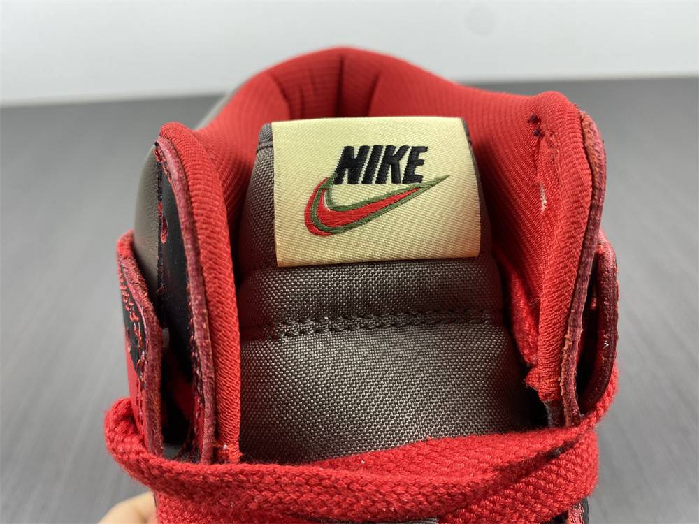 Nike Dunk High DD9404-600