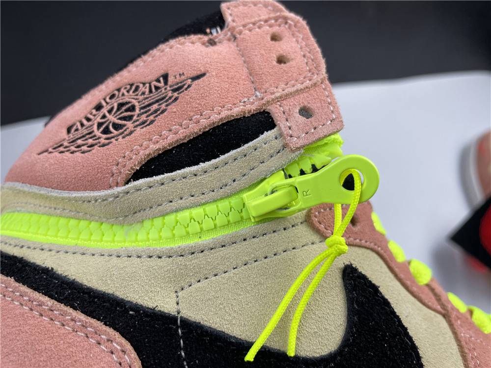 Nike AirJordan aj1High CW6576-800