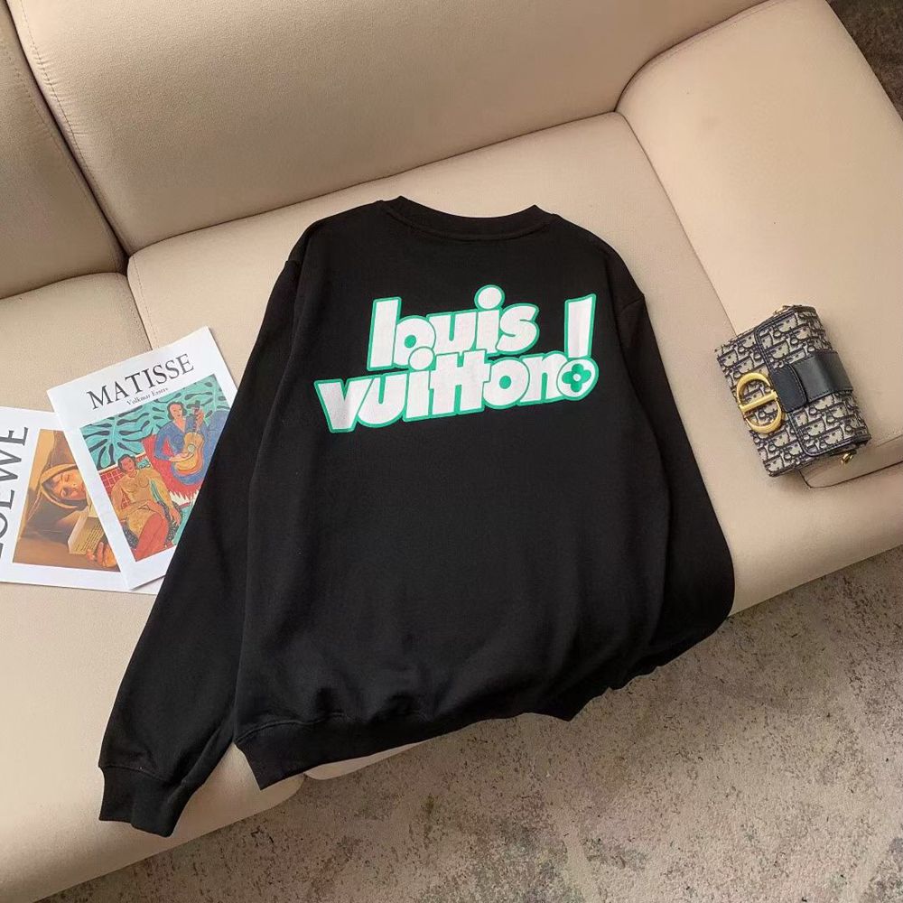 LV sweater