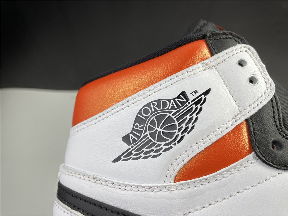 Air Jordan 1 High OG 555088-180