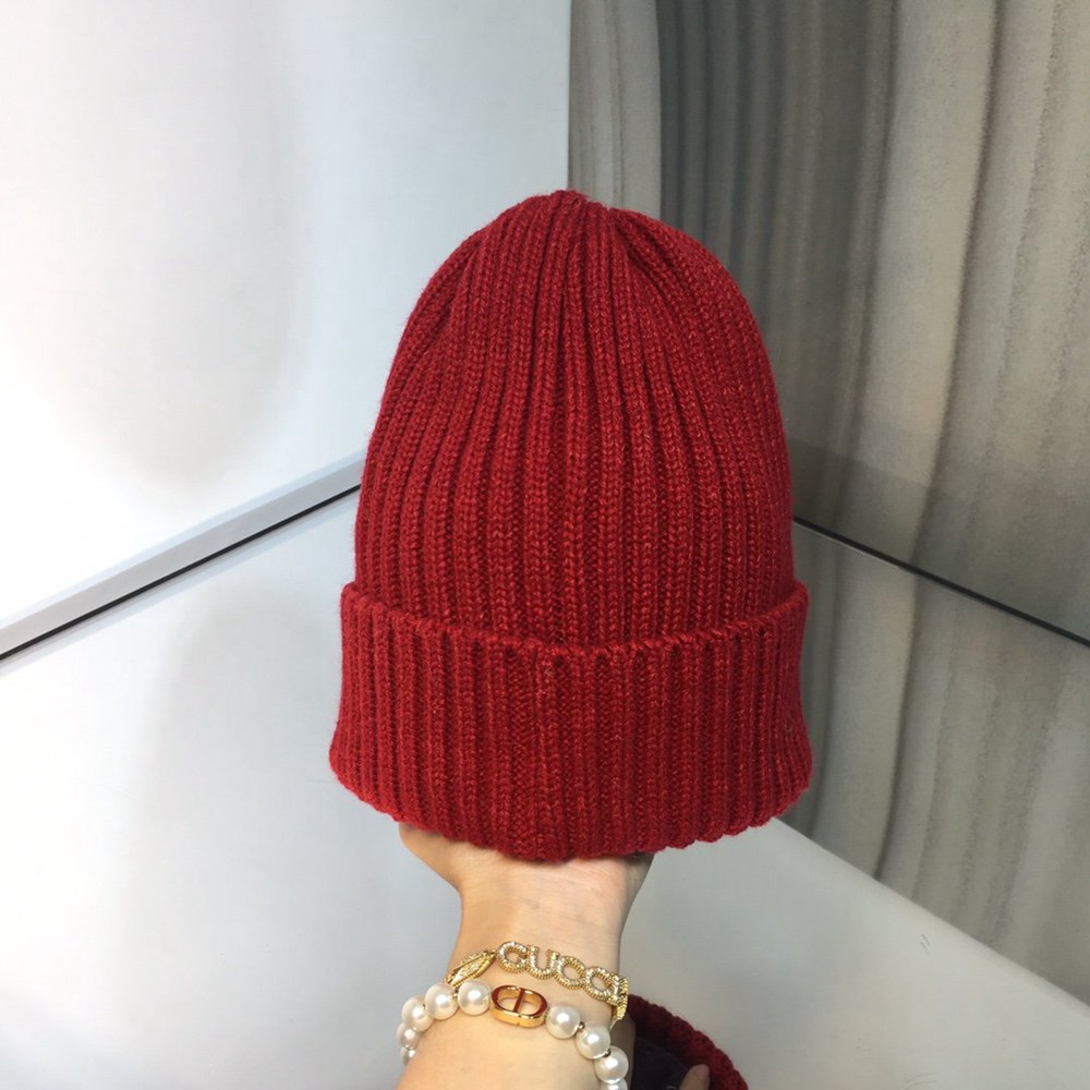 Gvc*1 Hat