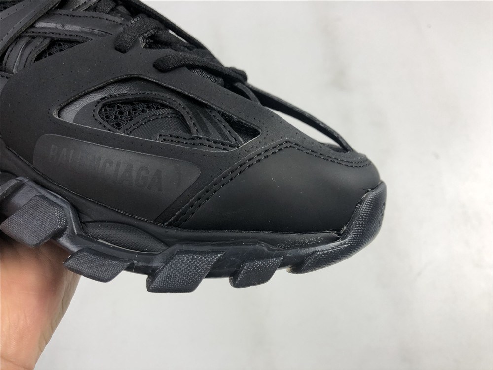 BLG Track Sneaker Black/Transparent