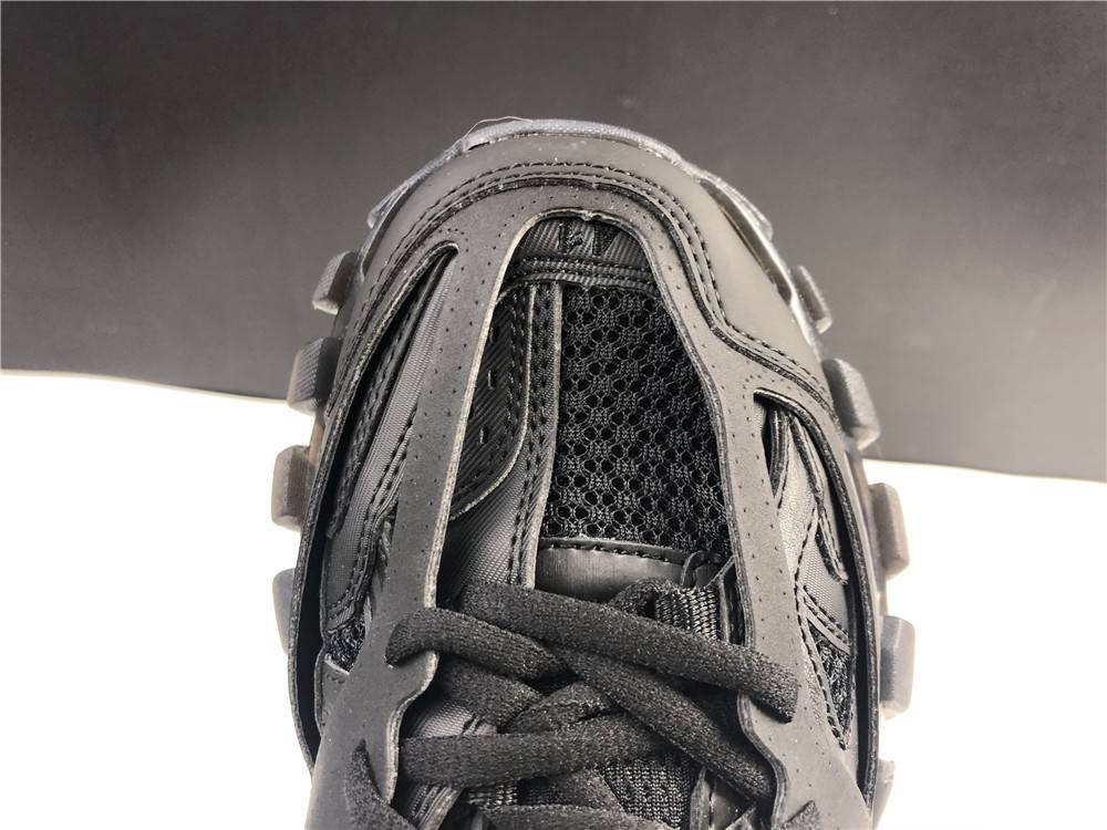 BLG Track Sneaker Black/Transparent