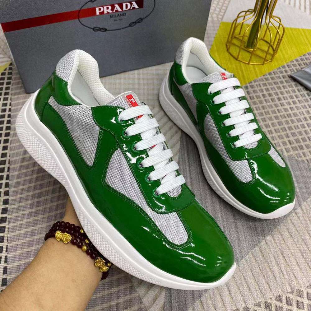 P*rada