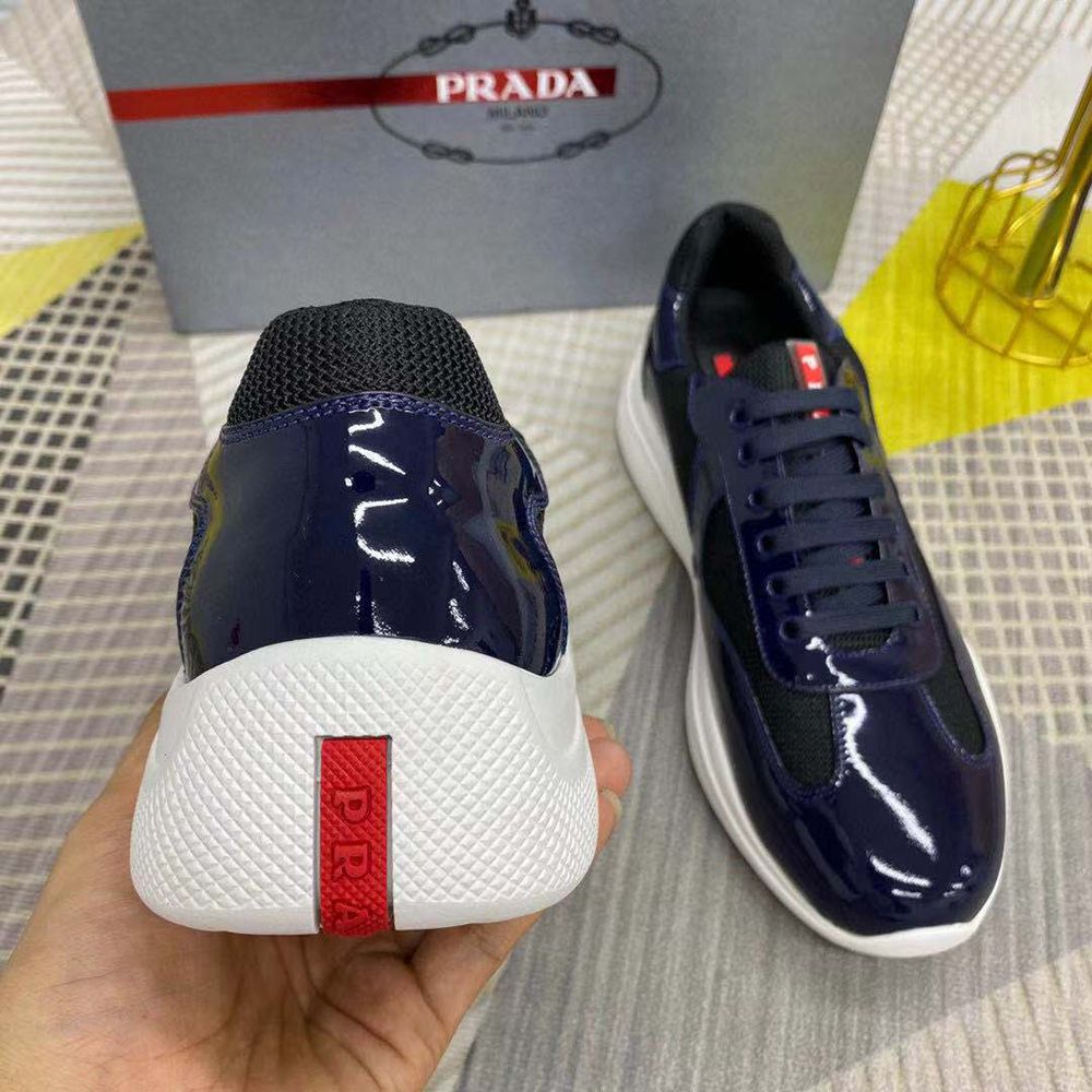 P*rada