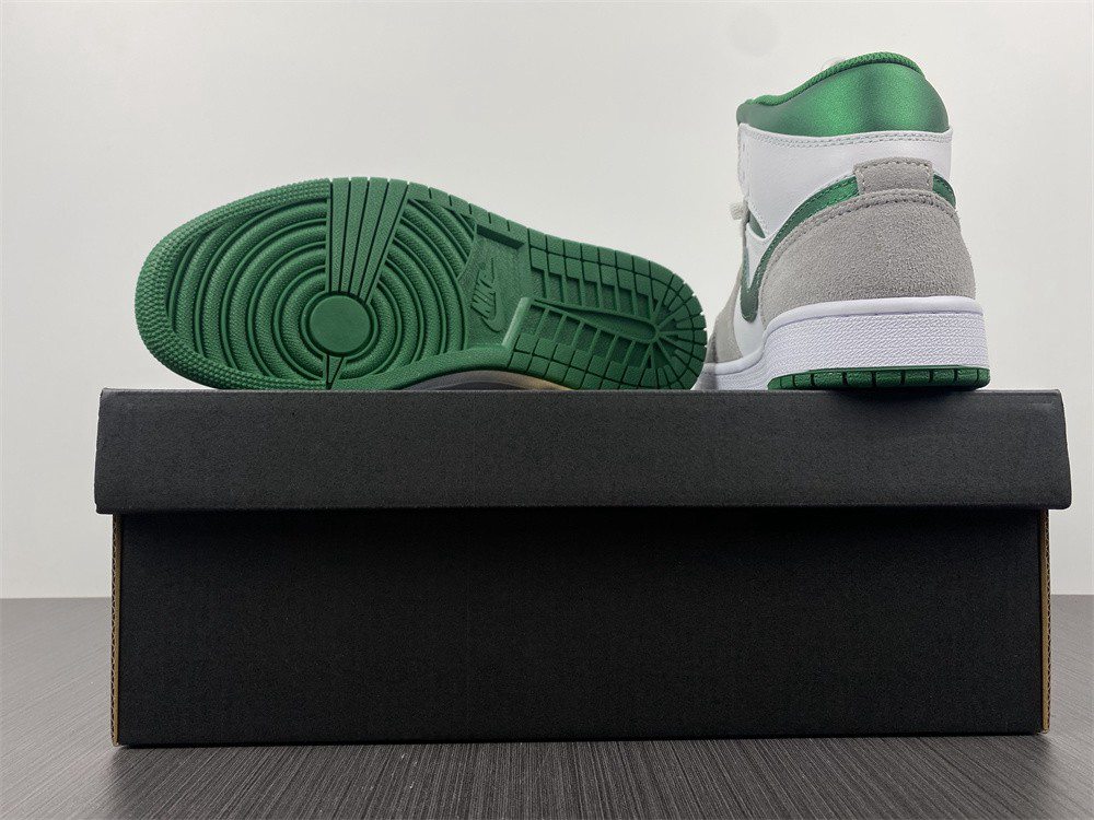 AIR JORDAN 1 MID DC7294-103
