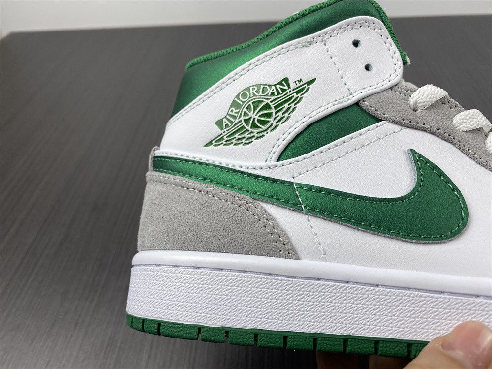 AIR JORDAN 1 MID DC7294-103
