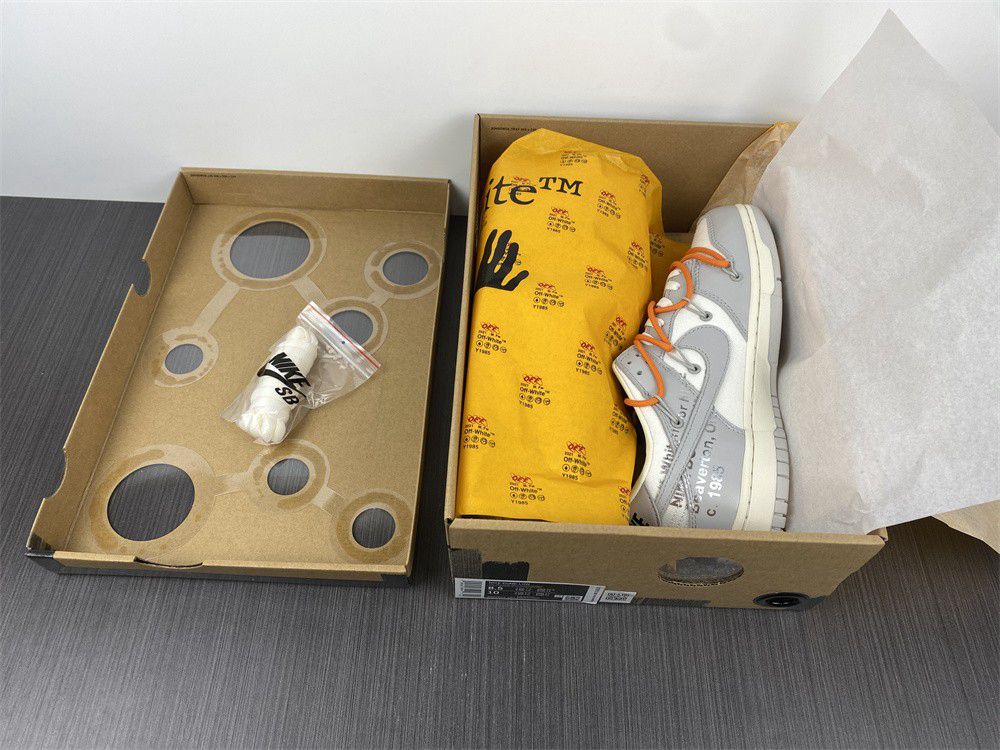 Nike Dunk Off Lot 44 Details DM1602-104
