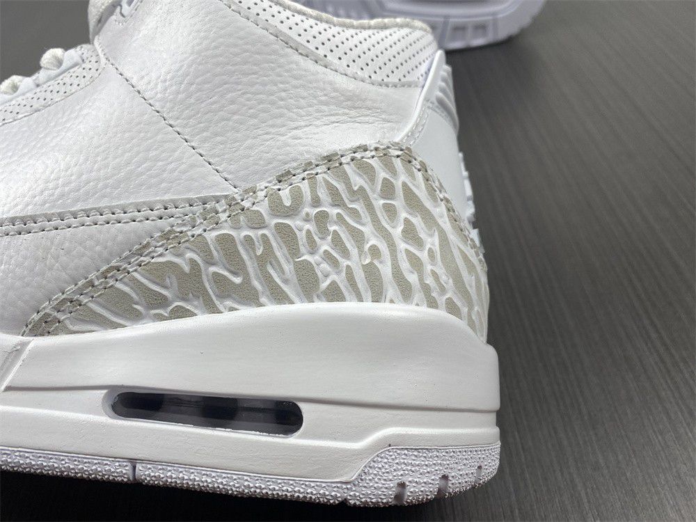 NIKE AIR JORDAN 3 429487-111