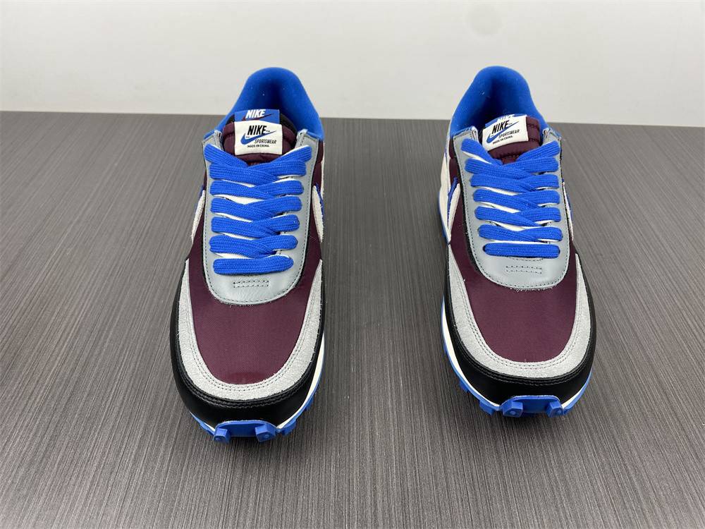 sacai x Nike LDV Waffle DJ4877-600