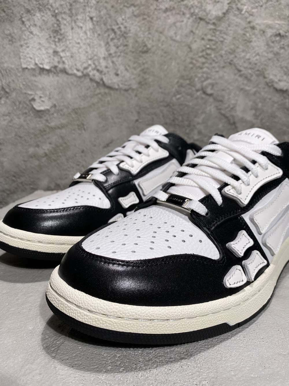 AM1R1 2021SS