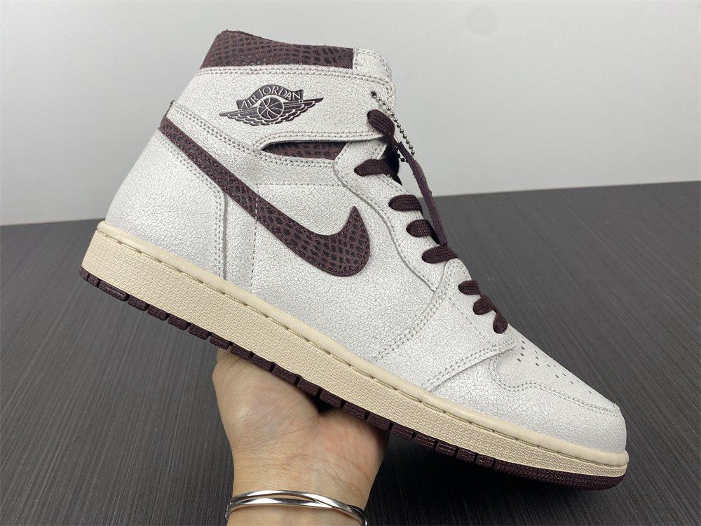 A Ma Maniere x Air Jordan 1 High OG DO7097-100