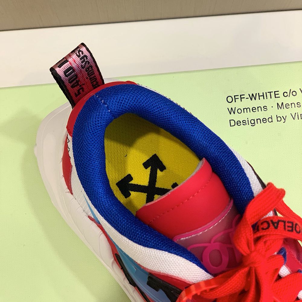 0ffWhite Sneaker