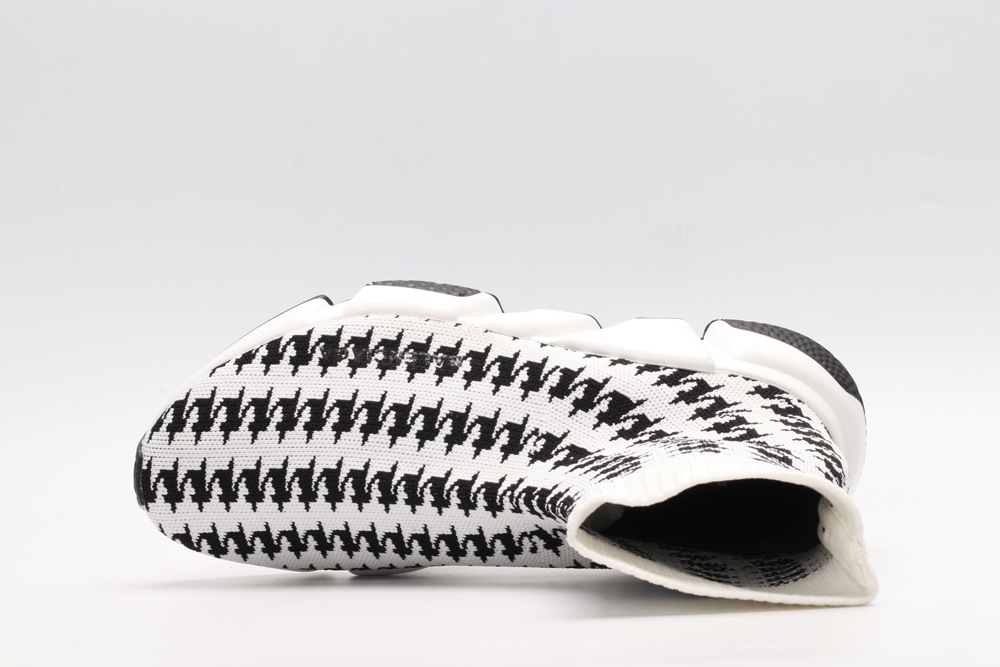 BLG Wmns Speed Trainer Black with White