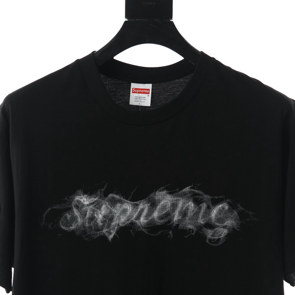 Svp*me 19FW week1Smoke