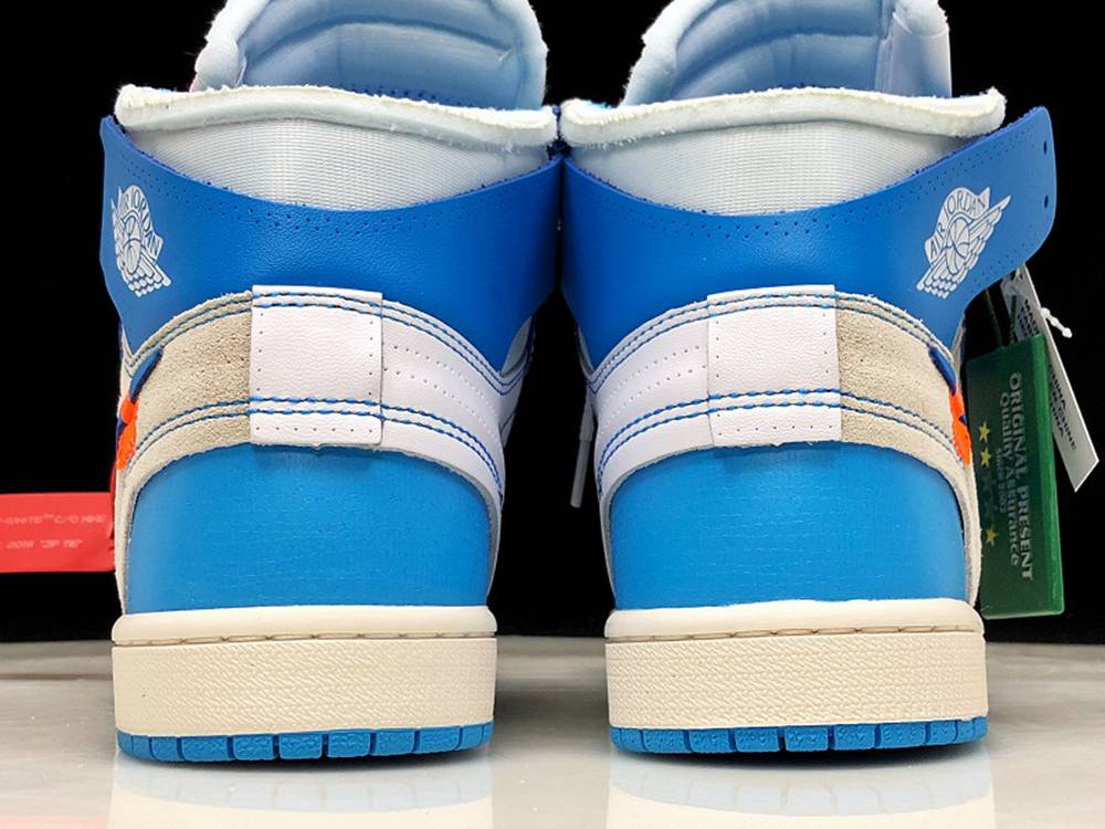 Off-White x Air Jordan 1 Retro High OG UNC