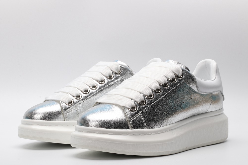 AMQ Sneakers