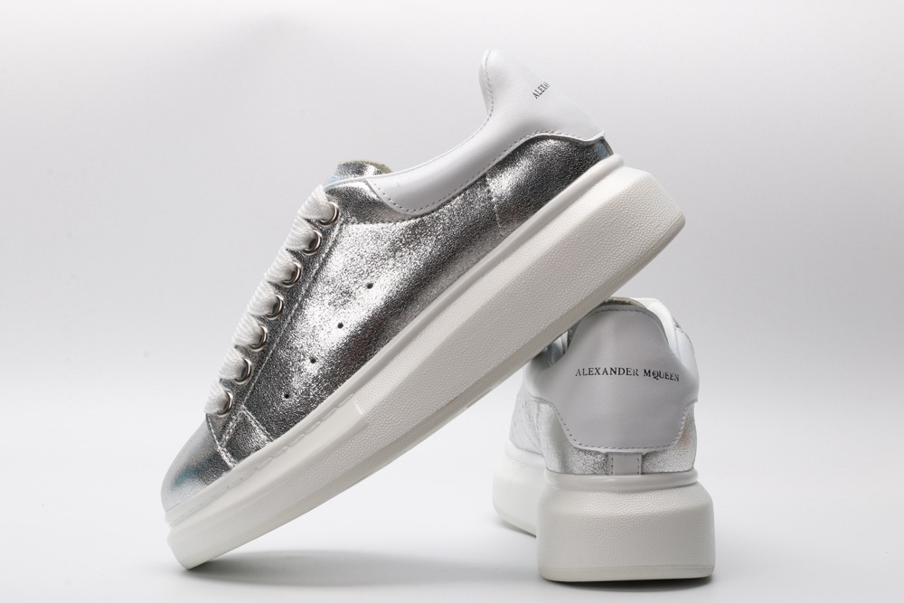AMQ Sneakers