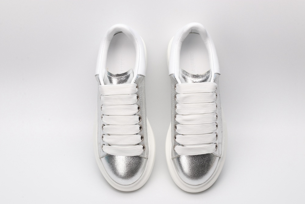 AMQ Sneakers