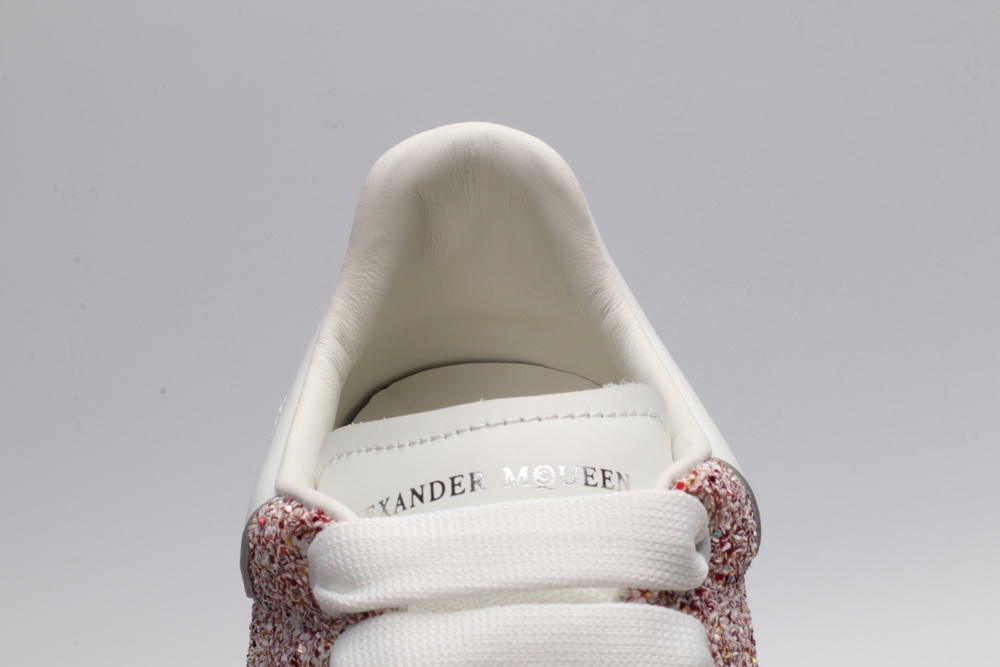 AMQ OVERSIZED SNEAKER