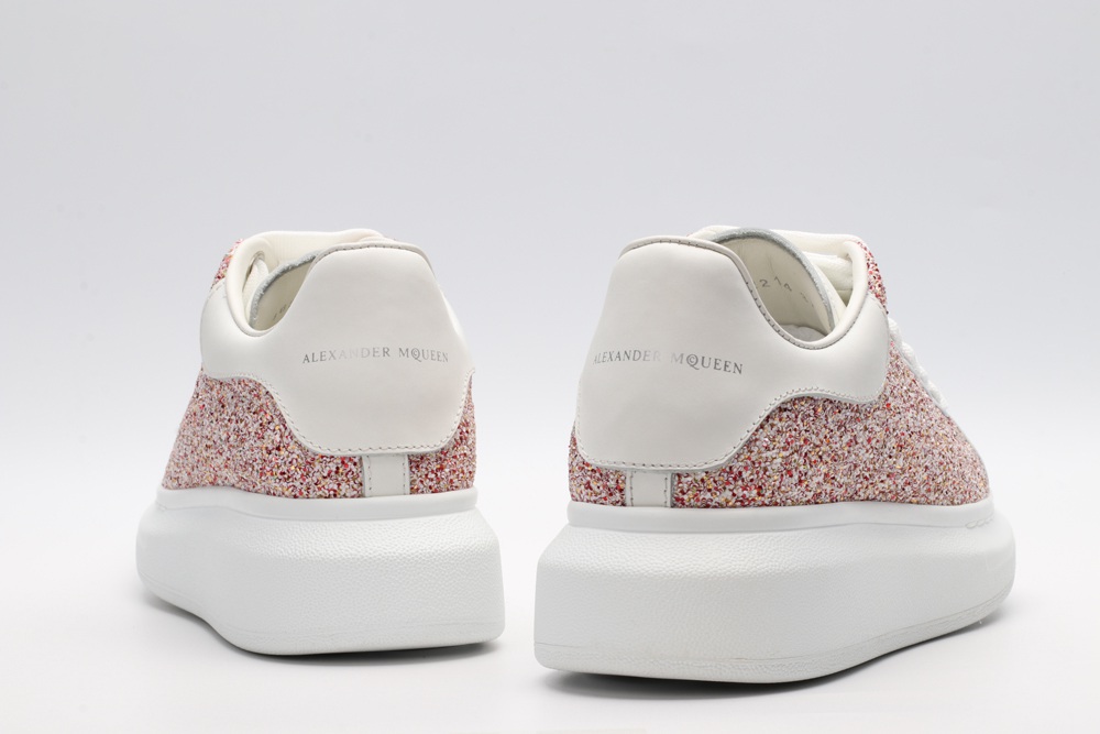 AMQ OVERSIZED SNEAKER